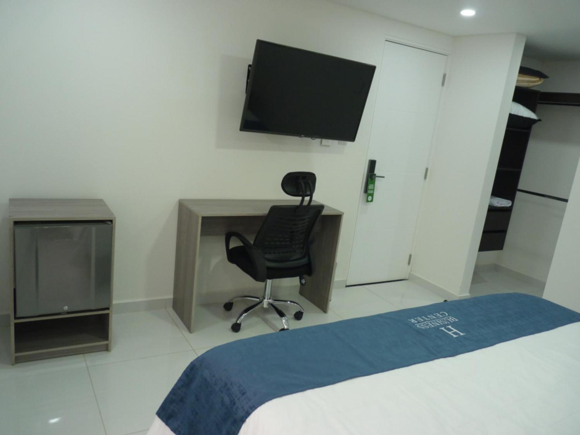 Hotel Business Center Попаян Екстер'єр фото